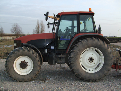 New Holland TM 115